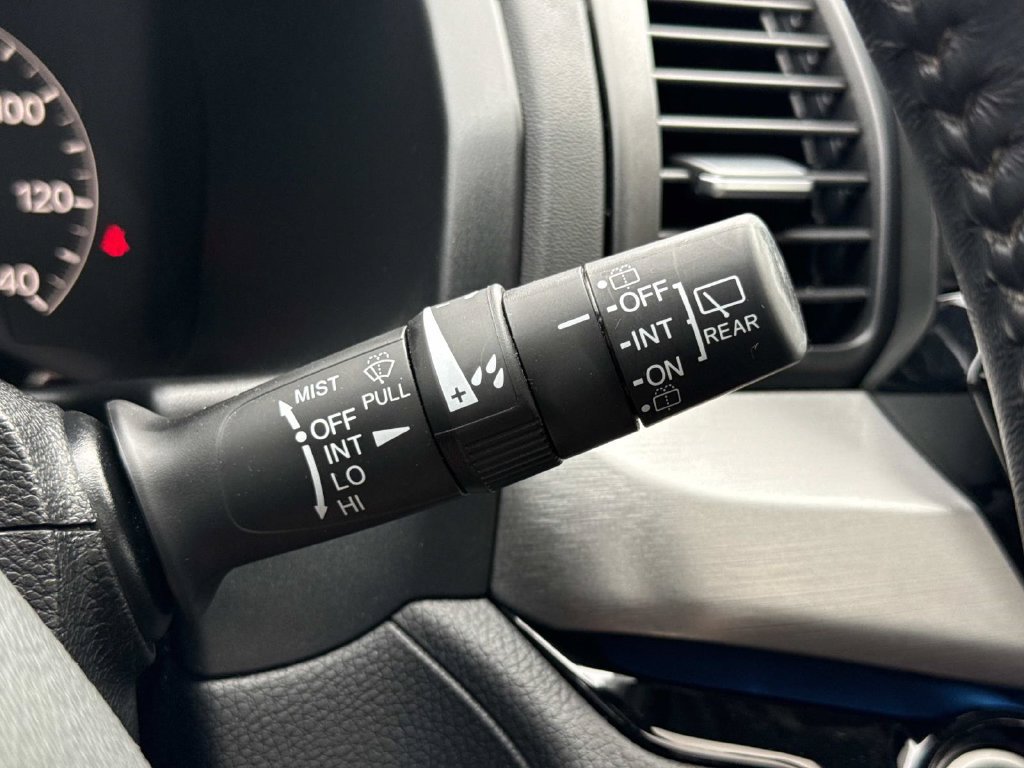 Used 2025 Honda Odyssey Touring image 12