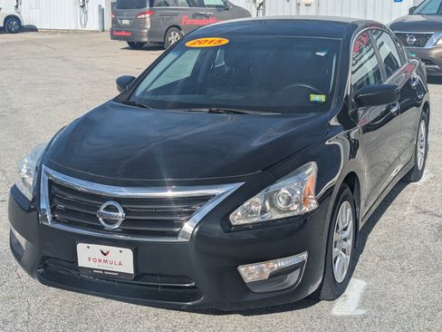 Used 2015 Nissan Altima 2.5 S w/ Power Driver Seat Package image 3