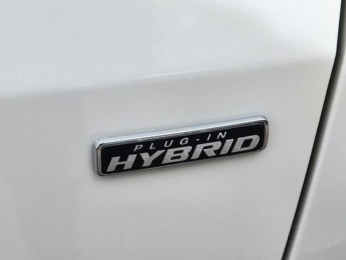 Used 2024 Ford Escape SE FWD image 15