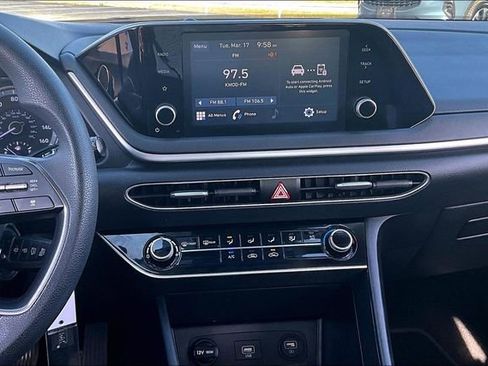 Used 2021 Hyundai Sonata SE w/ Cargo Package FWD image 9