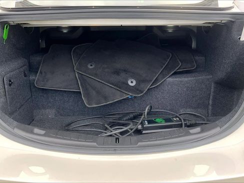Used 2016 Ford Fusion Energi Titanium image 32