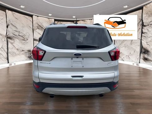 Used 2019 Ford Escape SEL FWD image 8