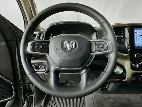 Used 2022 RAM 1500 Laramie image 16
