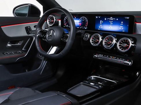 Certified 2025 Mercedes-Benz CLA 250 4MATIC image 11