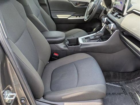 Used 2023 Toyota RAV4 LE AWD/4WD image 20