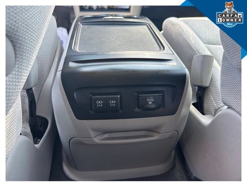 Used 2018 Toyota Sienna LE AWD/4WD image 27