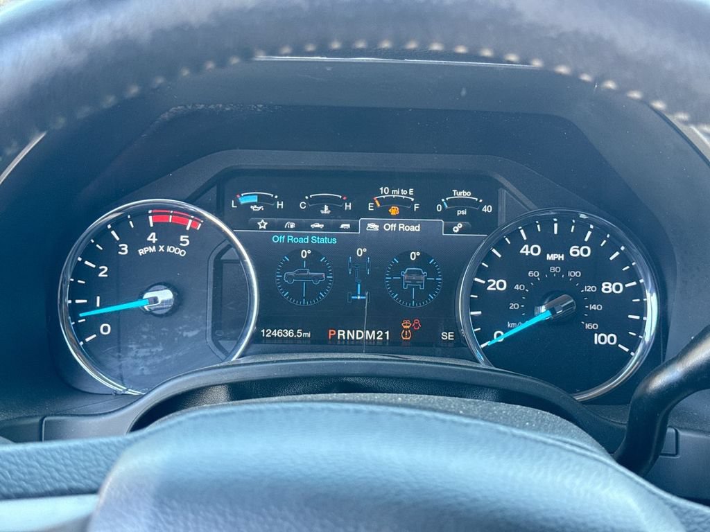 Used 2019 Ford F250 Lariat w/ Lariat Value Package AWD/4WD image 16