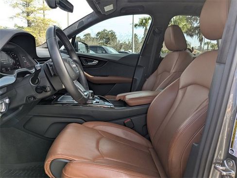 Used 2019 Audi Q7 3.0T Prestige image 21