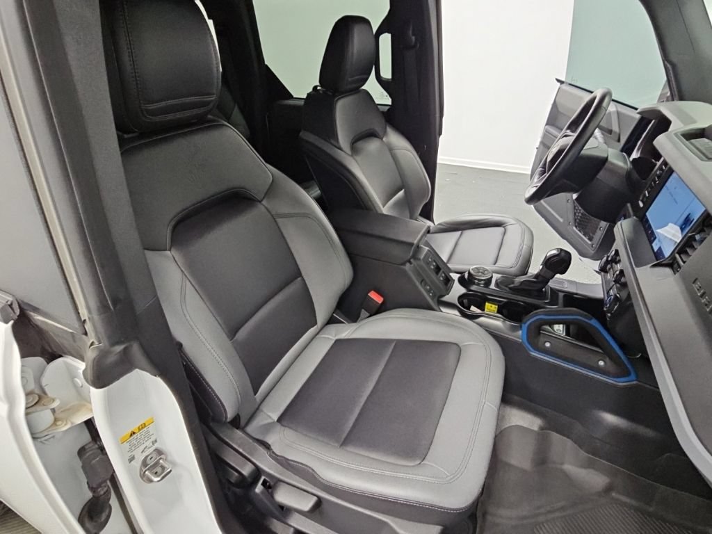 Used 2024 Ford Bronco Black Diamond AWD/4WD image 39