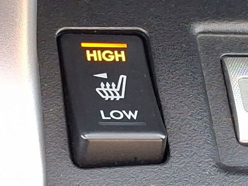 Used 2015 Subaru Forester 2.0XT Touring image 23