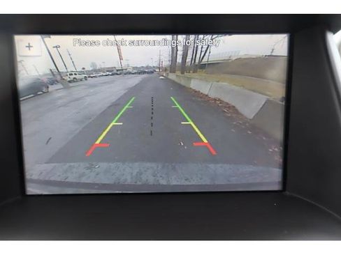 Used 2017 Ford Fiesta Titanium image 16