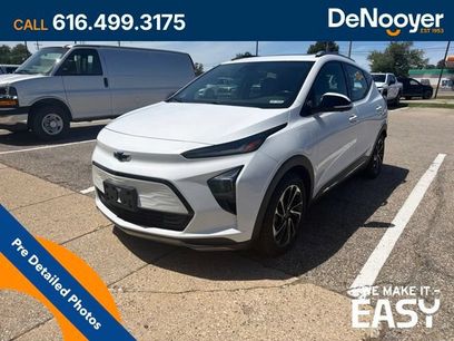 Used 2022 Chevrolet Bolt EUV Premier w/ Sun & Sound Package