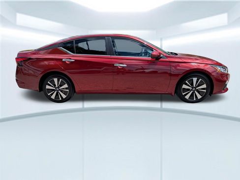 Used 2021 Nissan Altima 2.5 SV FWD image 8