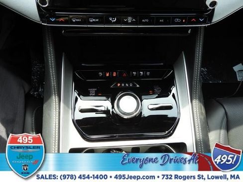New 2026 Jeep Grand Wagoneer Limited w/ Convenience Group I AWD/4WD image 47
