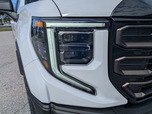 New 2026 GMC Sierra 1500 AT4X AWD/4WD image 9
