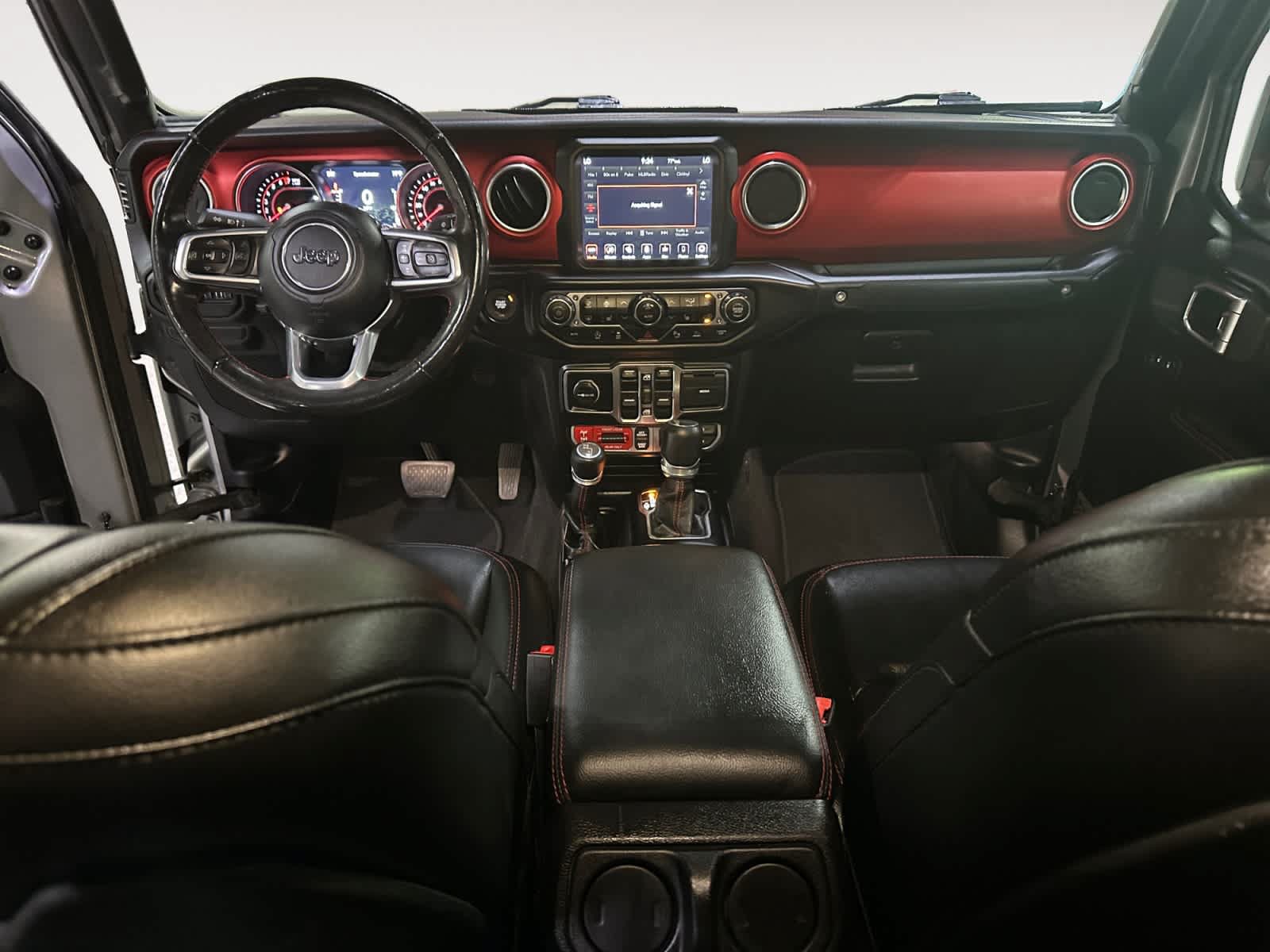 Used 2020 Jeep Gladiator Rubicon AWD/4WD image 17