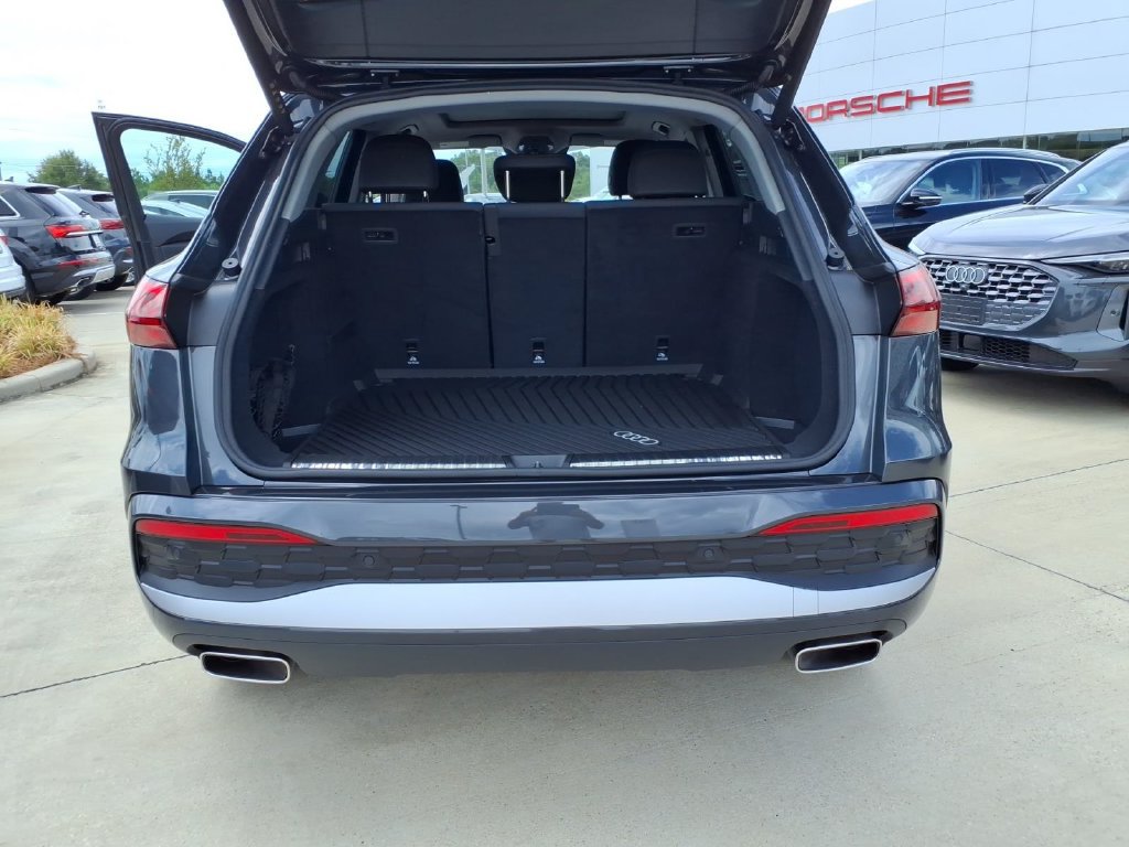 Used 2025 Audi Q5 Premium AWD/4WD image 21