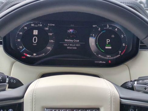 New 2026 Land Rover Range Rover SE AWD/4WD image 8