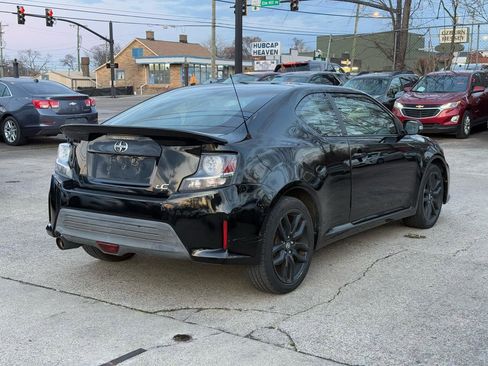 Used 2015 Scion tC image 5