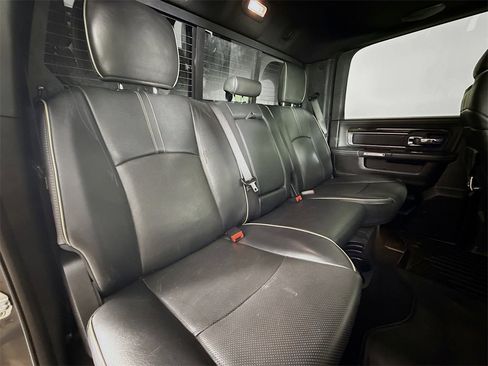 Used 2018 RAM 3500 Laramie Longhorn image 25