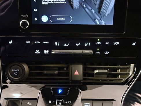 Used 2023 Subaru Solterra AWD image 31