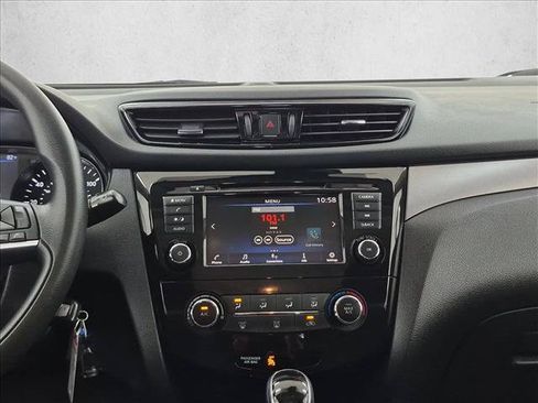 Used 2021 Nissan Rogue Sport S FWD image 15