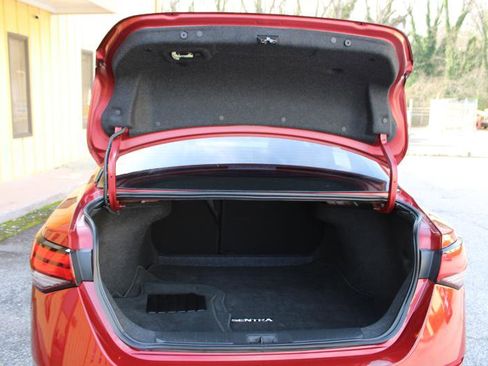Used 2023 Nissan Sentra SV FWD image 16