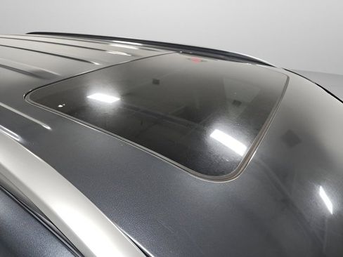 Used 2020 Kia Telluride EX image 16