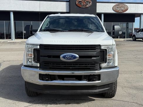 Used 2017 Ford F250 XL w/ Power Equipment Group image 2