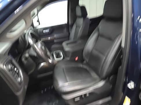 Used 2020 Chevrolet Silverado 1500 LT Trail Boss AWD/4WD image 29