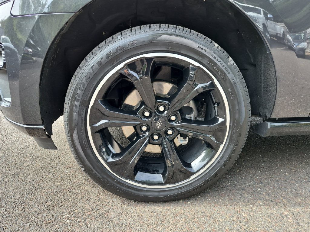 Certified 2023 Ford Expedition Max Limited AWD/4WD image 17