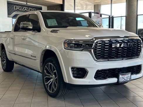 Certified 2025 RAM 1500 Tungsten w/ Trailer Tow Group image 2