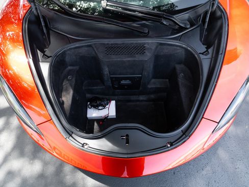Used 2018 McLaren 570S RWD image 53