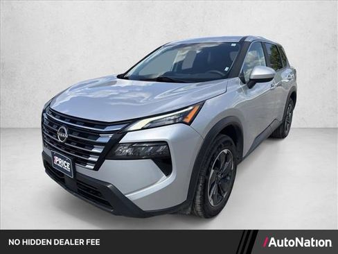 Used 2024 Nissan Rogue SV AWD/4WD image 1