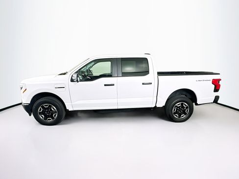 Used 2023 Ford F150 Lightning Pro w/ Tow Technology Package image 4