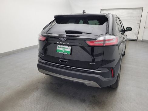 Used 2024 Ford Edge SEL image 7