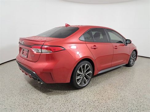 Used 2021 Toyota Corolla SE image 5