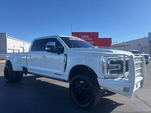 Used 2024 Ford F350 Limited image 7