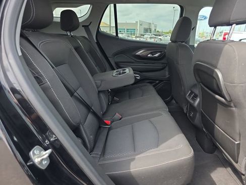 Used 2024 GMC Terrain SLE AWD/4WD image 14