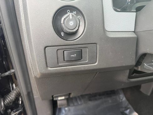 Used 2014 Ford F150 XLT w/ Equipment Group 302A Luxury image 25