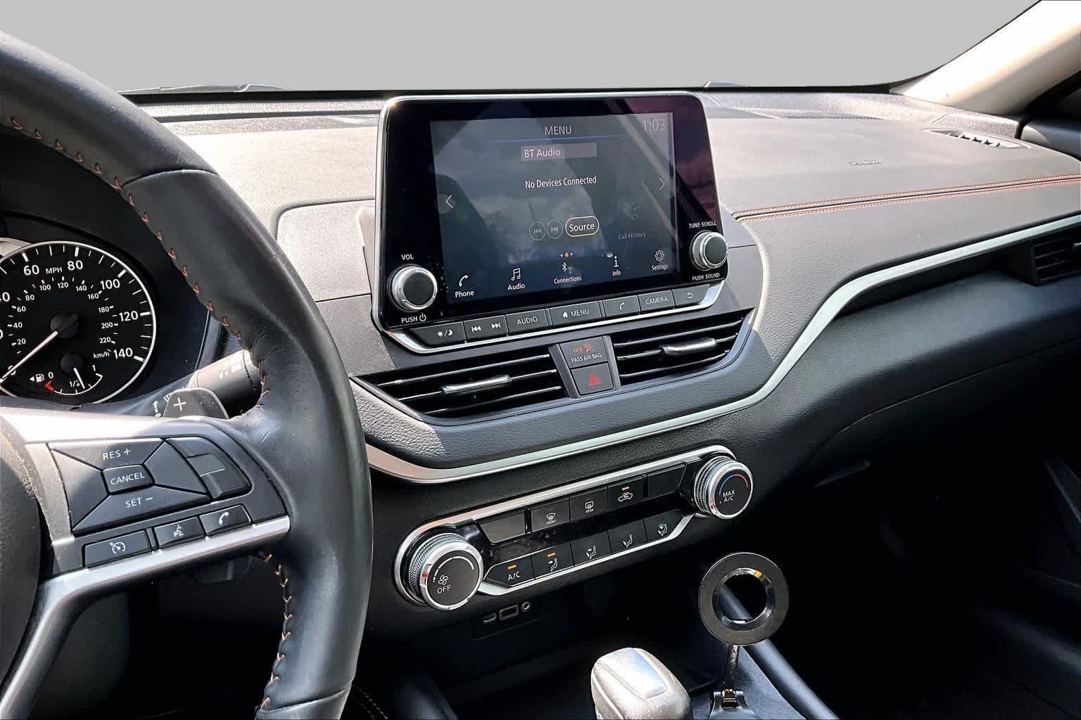 Certified 2022 Nissan Altima 2.5 SR FWD image 7