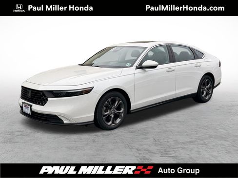 Used 2023 Honda Accord EX image 1