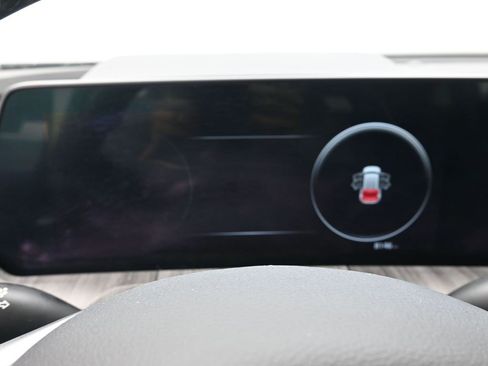 Used 2025 Kia Telluride SX w/ SX Captain's Chair Package image 21