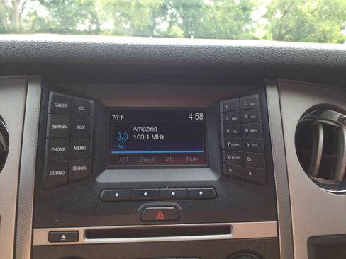 Used 2017 Ford Expedition EL XLT w/ Equipment Group 201A AWD/4WD image 12
