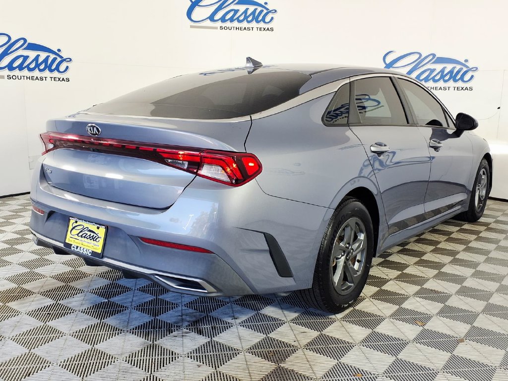 Used 2021 Kia K5 LX FWD image 4