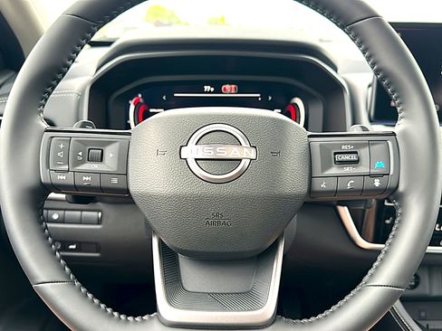 New 2026 Nissan Rogue Platinum AWD/4WD image 18