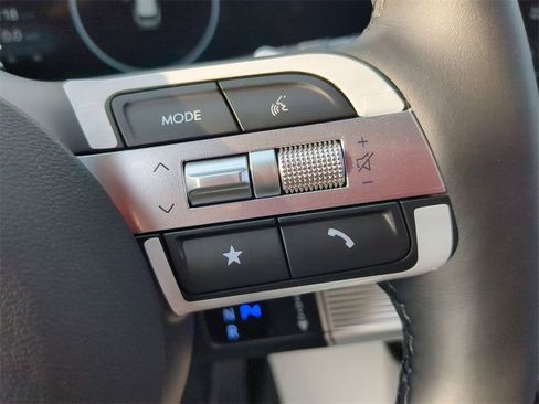 New 2026 Hyundai Tucson Limited image 15