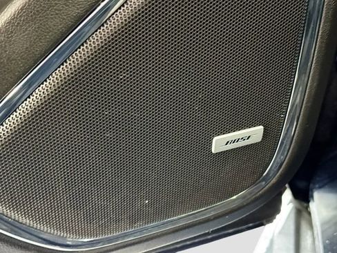 Used 2017 Chevrolet Suburban LT w/ Luxury Package image 20