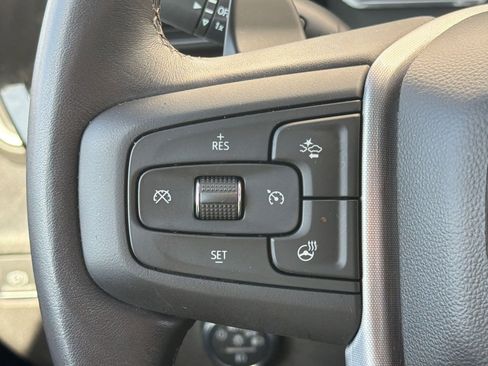 Used 2022 GMC Sierra 1500 Elevation w/ Preferred Package image 17