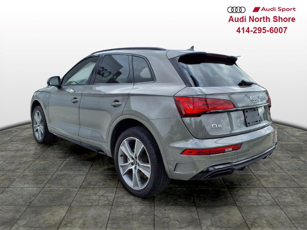 Used 2025 Audi Q5 2.0T Premium w/ Convenience Plus Package AWD/4WD image 4